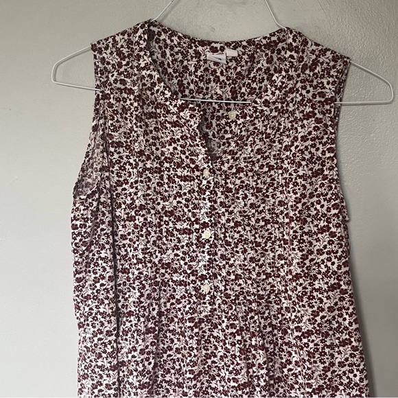 GAP Sleeveless Floral Blouse – Size Small – Maroon Brown & White Print - Picture 2 of 7